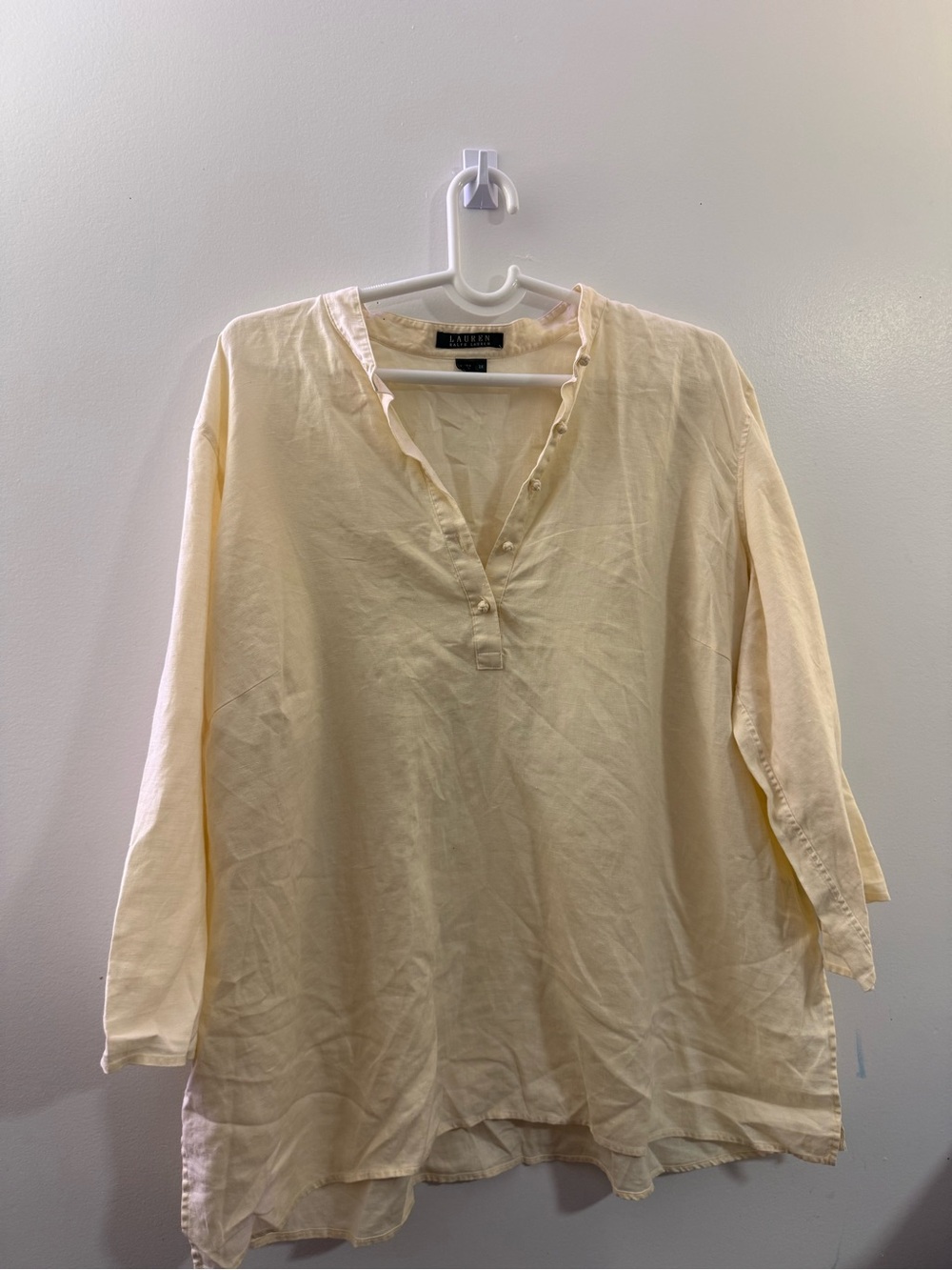 Lauren Ralph Lauren Cream Top with Black Logo Tag